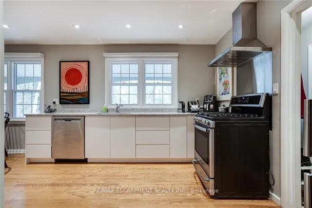 Additional image 16 of 5 Normandy Pl