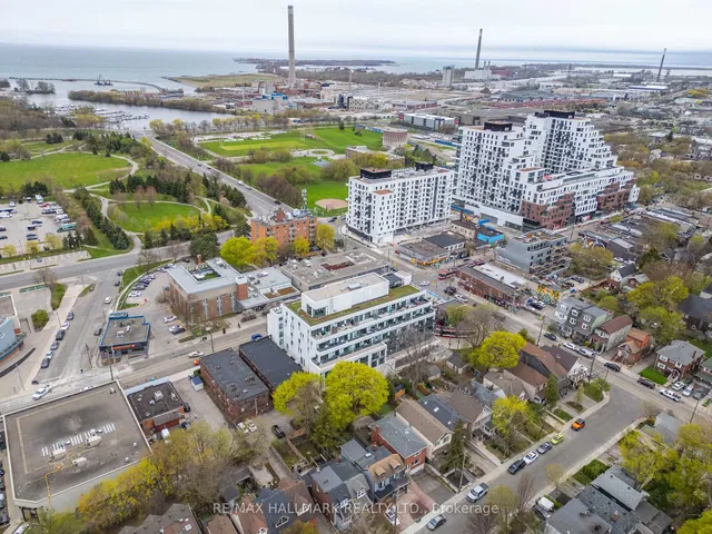 Additional image 27 of 1630 Queen St Unit 507