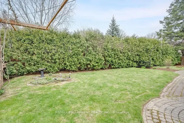 Additional image 41 of 564 Maplehill Dr