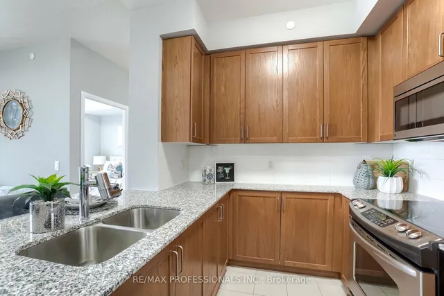 Additional image 12 of 205 Sherway Gardens Rd Unit 2208