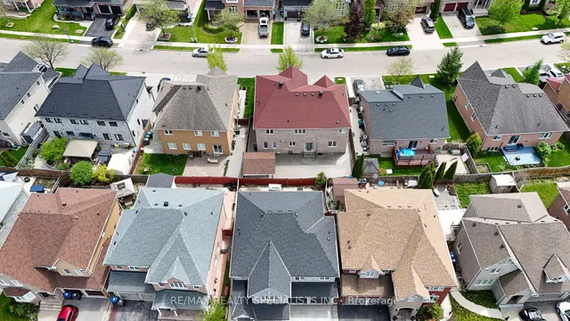 Additional image 47 of 14 Banks Dr