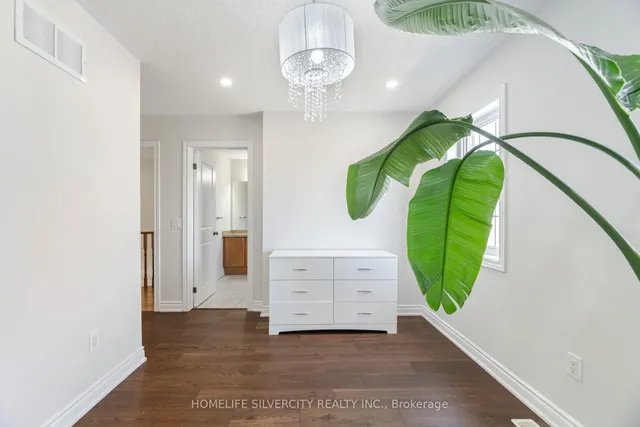 Additional image 35 of 80 Scotchmere Cres