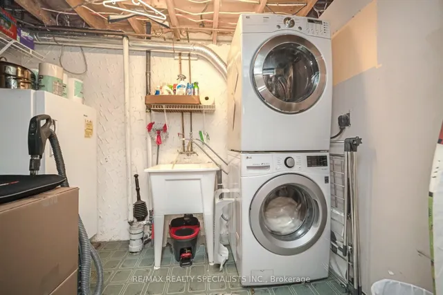 Additional image 45 of 72 Carisbrooke Crt