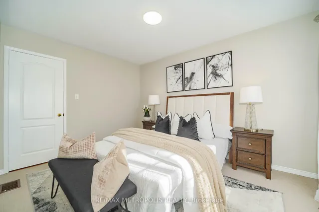 Additional image 34 of 2361 Parkhaven Blvd Unit 2