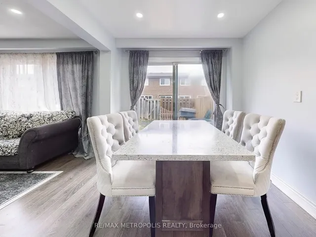 Additional image 10 of 7033 Netherbrae Rd Unit 8