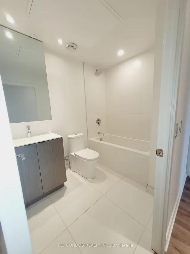 Additional image 16 of 20 Edward St Unit 1019