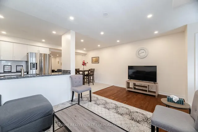 Additional image 16 of 1322 Mowat Lane