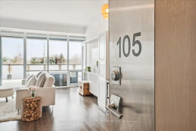 Additional image 2 of 3028 Creekshore Common N/A Unit 105