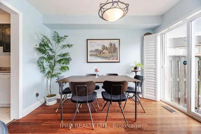 Additional image 11 of 770 Othello Crt Unit 70