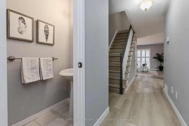 Additional image 9 of 1326 Treeland St