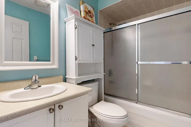 Additional image 25 of 2268 Greening Lane