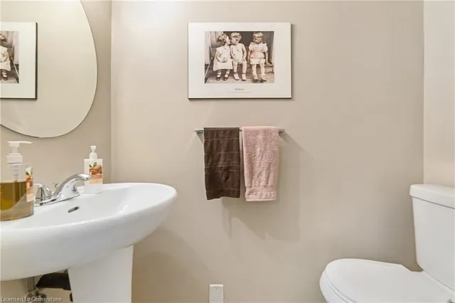 Additional image 8 of 1967 Main St Unit 6