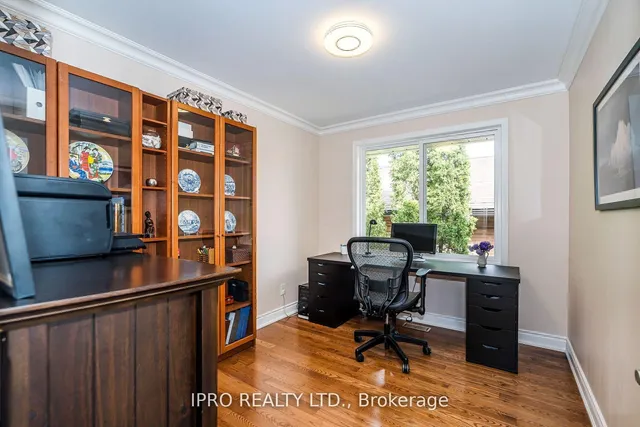 Additional image 24 of 29 Breadner Dr