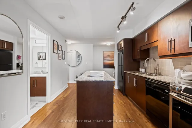 Additional image 7 of 20 Blue Jays Way Unit 920