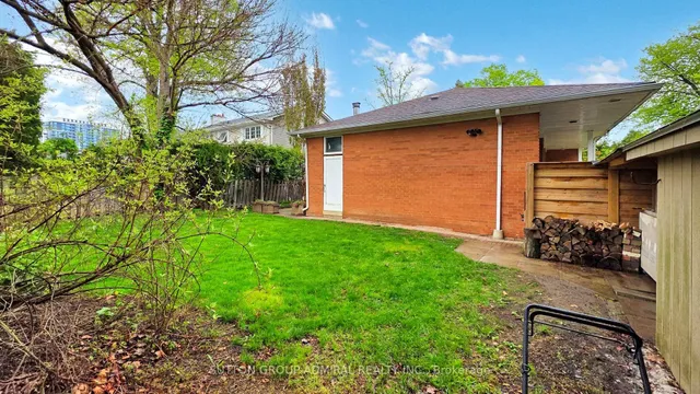 Additional image 46 of 2 Winterton Dr