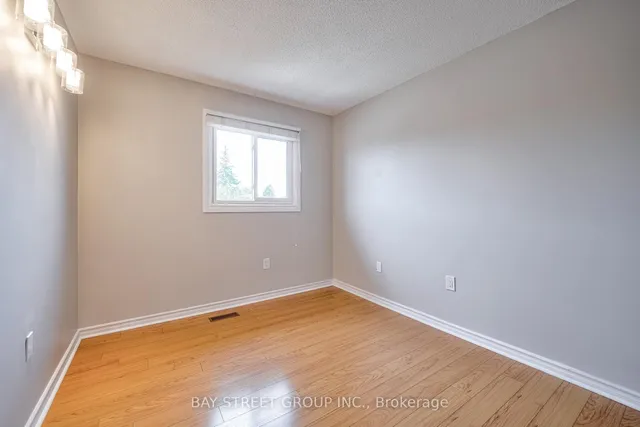 Additional image 26 of 596 CONSTELLATION Dr