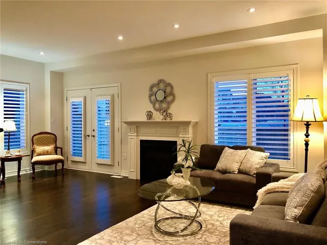 Additional image 10 of 92 Sonoma Valley Cres
