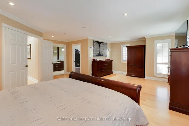 Additional image 27 of 108 Madawaska Ave