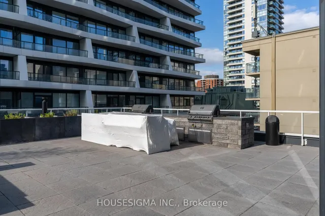 Additional image 45 of 403 Church St Unit 902