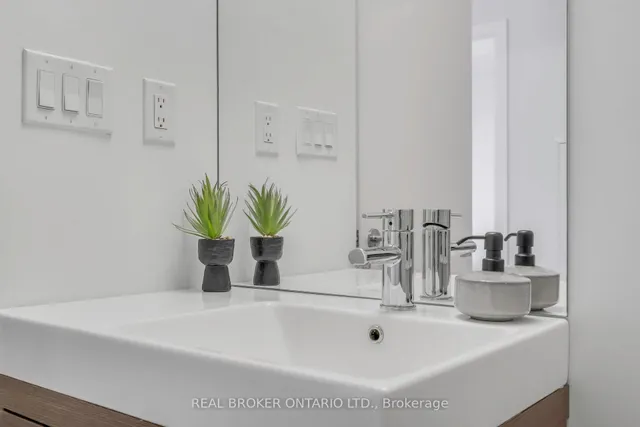 Additional image 29 of 66 Forest Manor Rd Unit 408