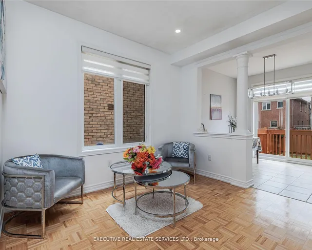 Additional image 10 of 10 Natronia Tr