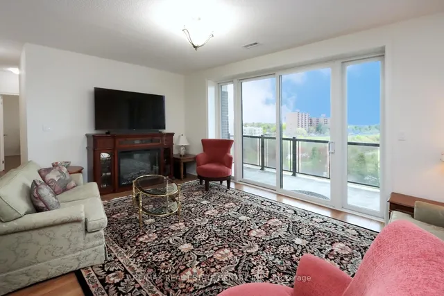 Additional image 17 of 33 Whitmer St Unit 406