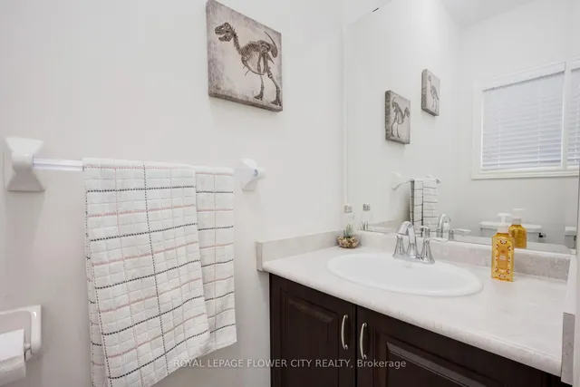 Additional image 28 of 79 Yellowknife Rd