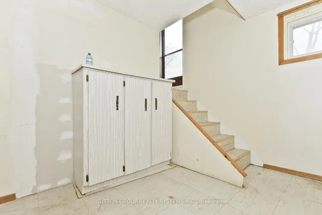 Additional image 5 of 11 Helsby Cres