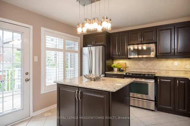 Additional image 15 of 236 Magurn Gate