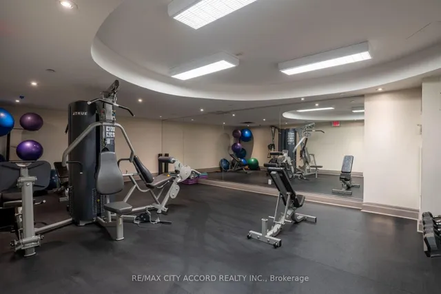 Additional image 32 of 485 Rosewell Ave Unit 210