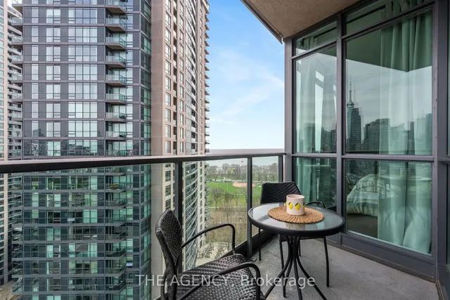 Additional image 3 of 231 Fort York Blvd Unit 2011
