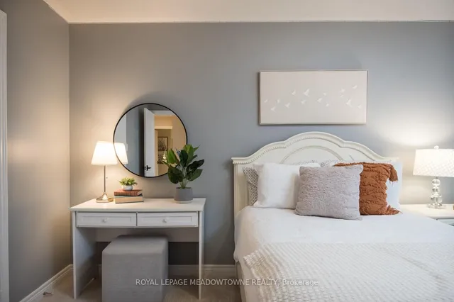 Additional image 36 of 476 Laundon Terr