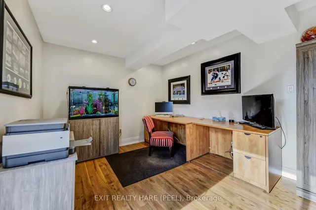 Additional image 21 of 43 Ashton Cres Unit 43