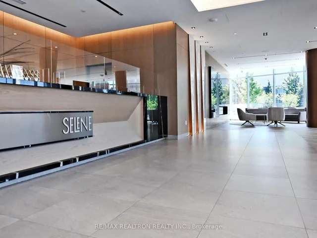 Additional image 6 of 225 Village Green Sq Unit 803