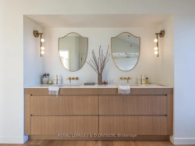 Additional image 48 of 43 Douglas Cres