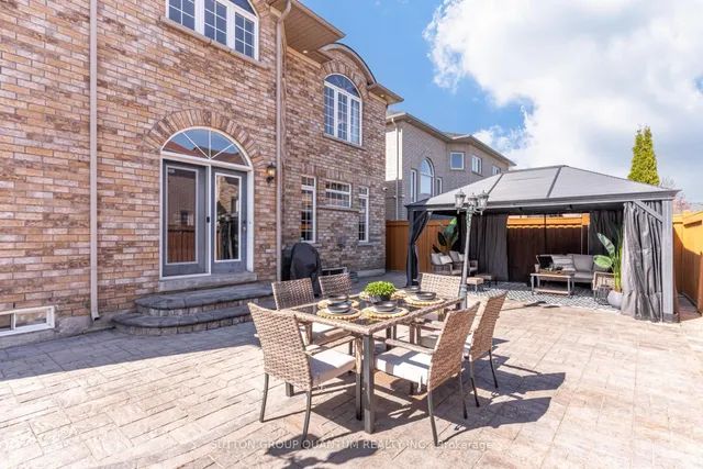 Additional image 42 of 49 Supino Cres