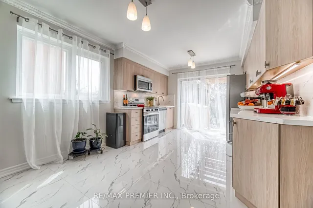 Additional image 12 of 3278 Marlene Crt