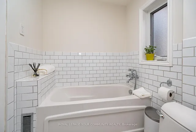 Additional image 20 of 15 Euclid Ave