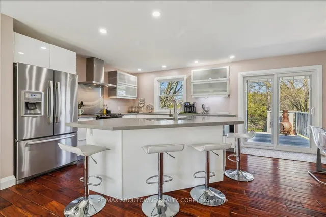 Additional image 11 of 2430 Cavendish Dr