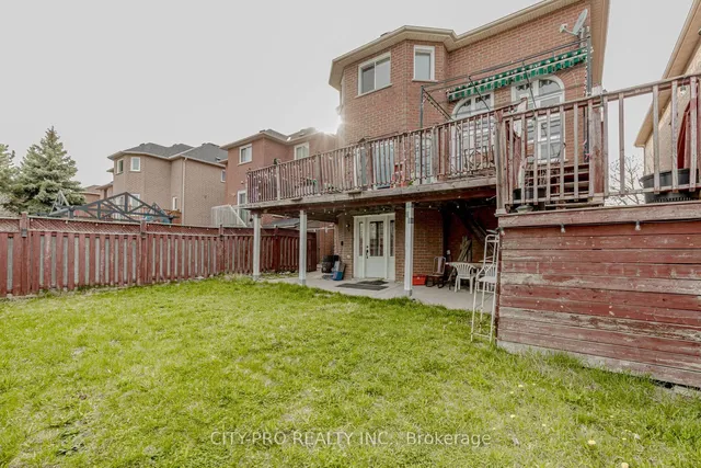 Additional image 48 of 382 Harrowsmith Dr