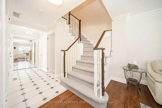 Additional image 27 of 36 Lockwood Rd