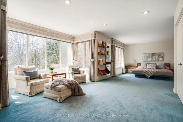 Additional image 32 of 65 Golfview Cres