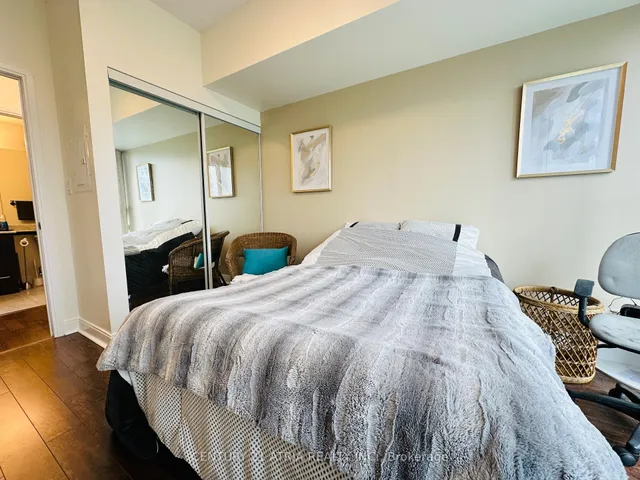 Additional image 11 of 50 Absolute Ave Unit 504