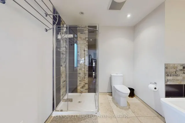 Additional image 20 of 3489 New St