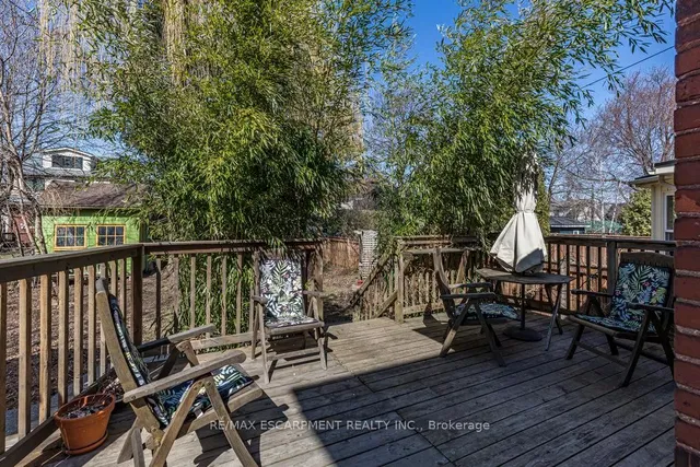 Additional image 48 of 24 Hyde Park Ave