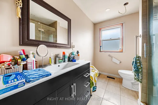 Additional image 12 of 39 Heathview Ave