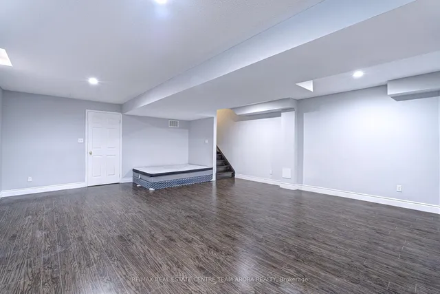 Additional image 39 of 361 Cedric Terr