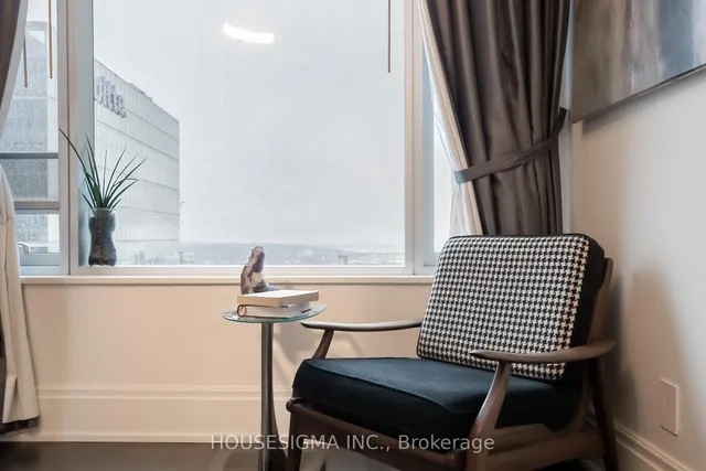 Additional image 11 of 311 Bay St Unit 4203