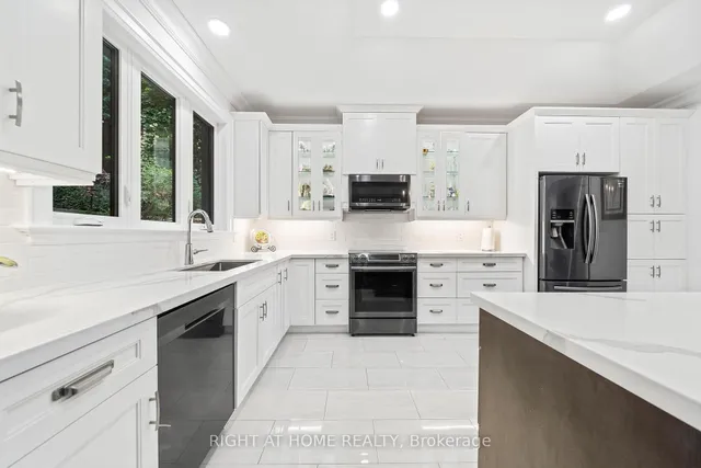 Additional image 19 of 403 Hess St