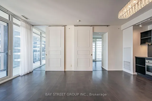 Additional image 20 of 125 Peter St Unit 2509
